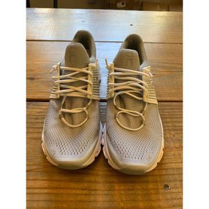 On Cloudswift Running Shoes Women's Size 10